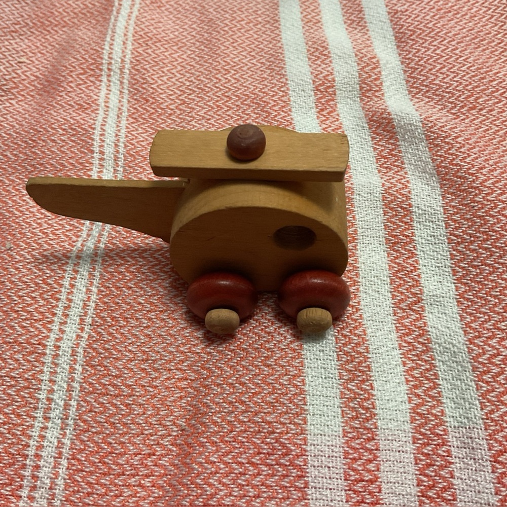 The Montgomery Schoolhouse Inc Vermont Helicopter Wood Toy Vermont EUC